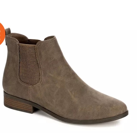 Shoes - Booties